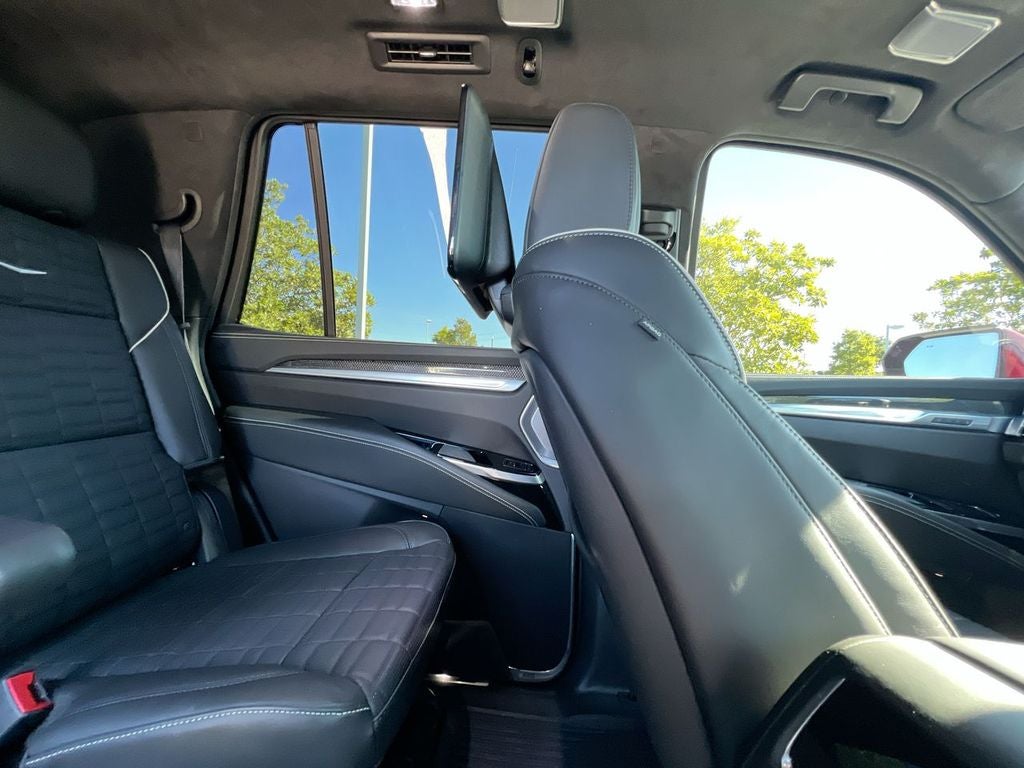 2025 Cadillac Escalade AWD V-Series