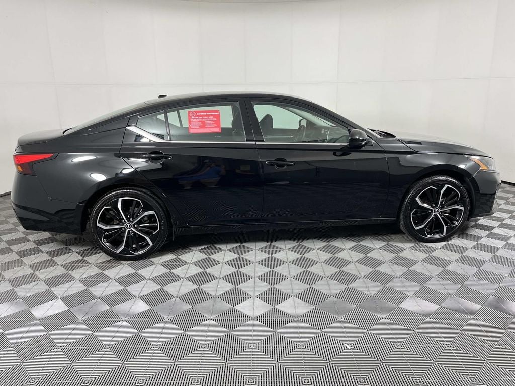 2025 Nissan Altima 2.5 SR