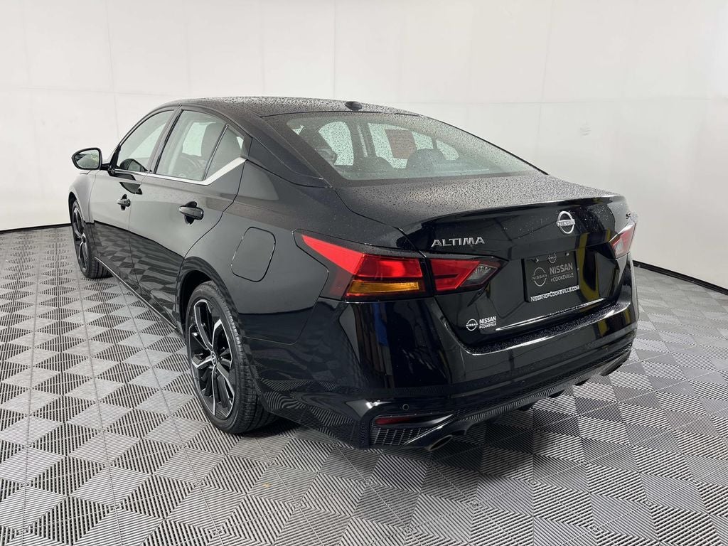 2025 Nissan Altima 2.5 SR