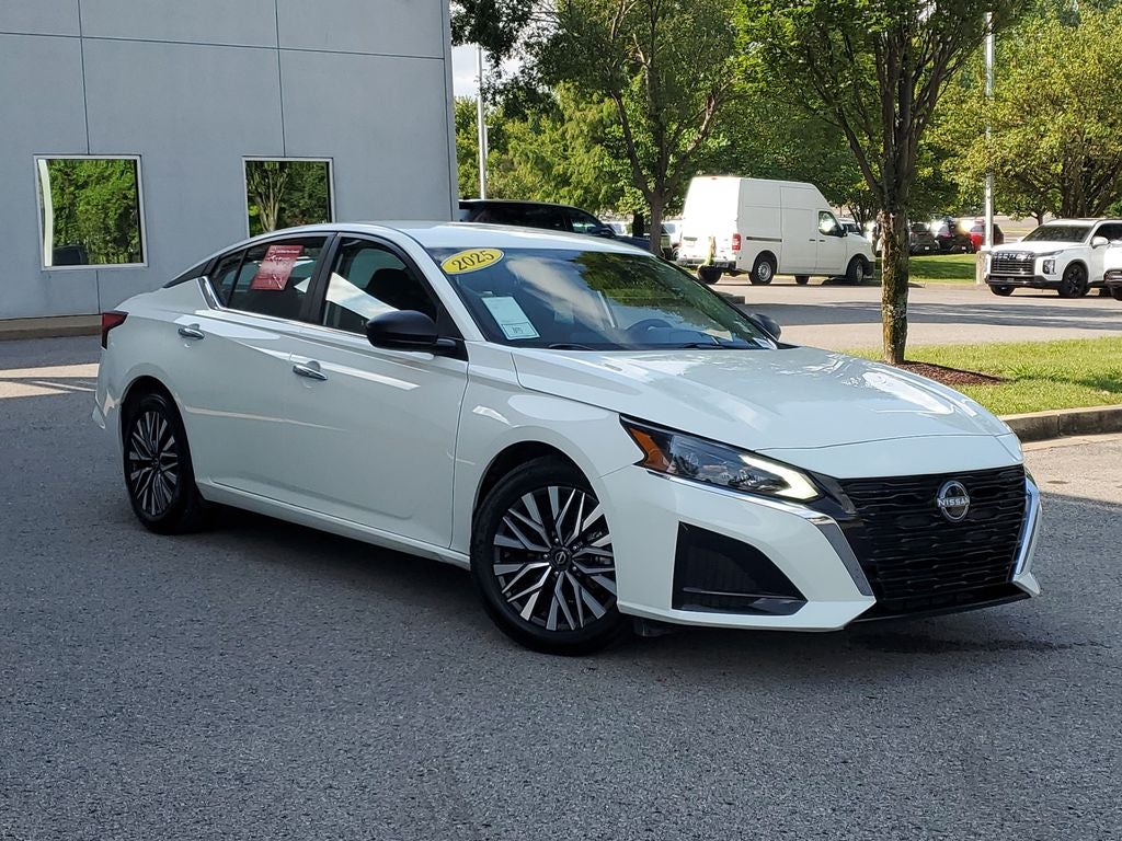 2025 Nissan Altima 2.5 SV