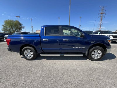 2019 Nissan Titan SV