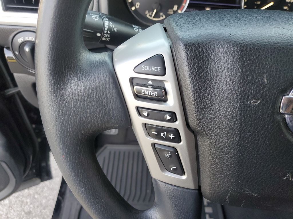 2021 Nissan Titan SV