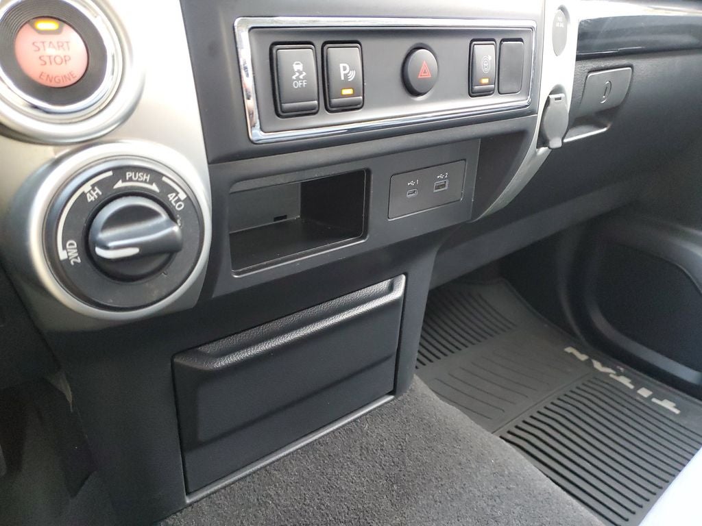 2021 Nissan Titan SV