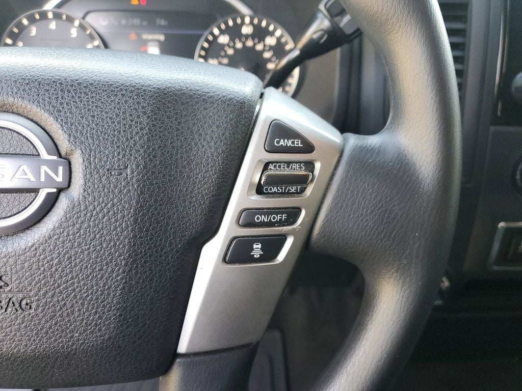 2024 Nissan Titan SV