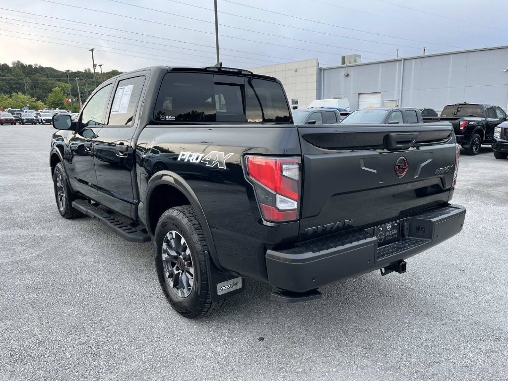 2024 Nissan Titan PRO-4X