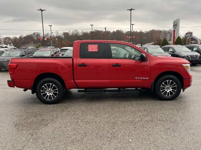 2024 Nissan Titan SV