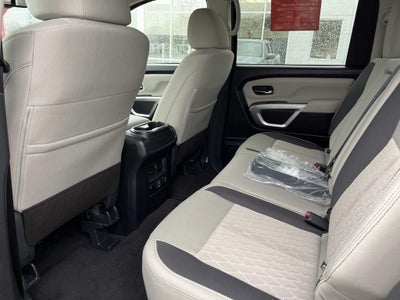 2024 Nissan Titan SV