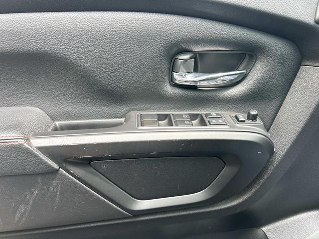 2022 Nissan Titan PRO-4X