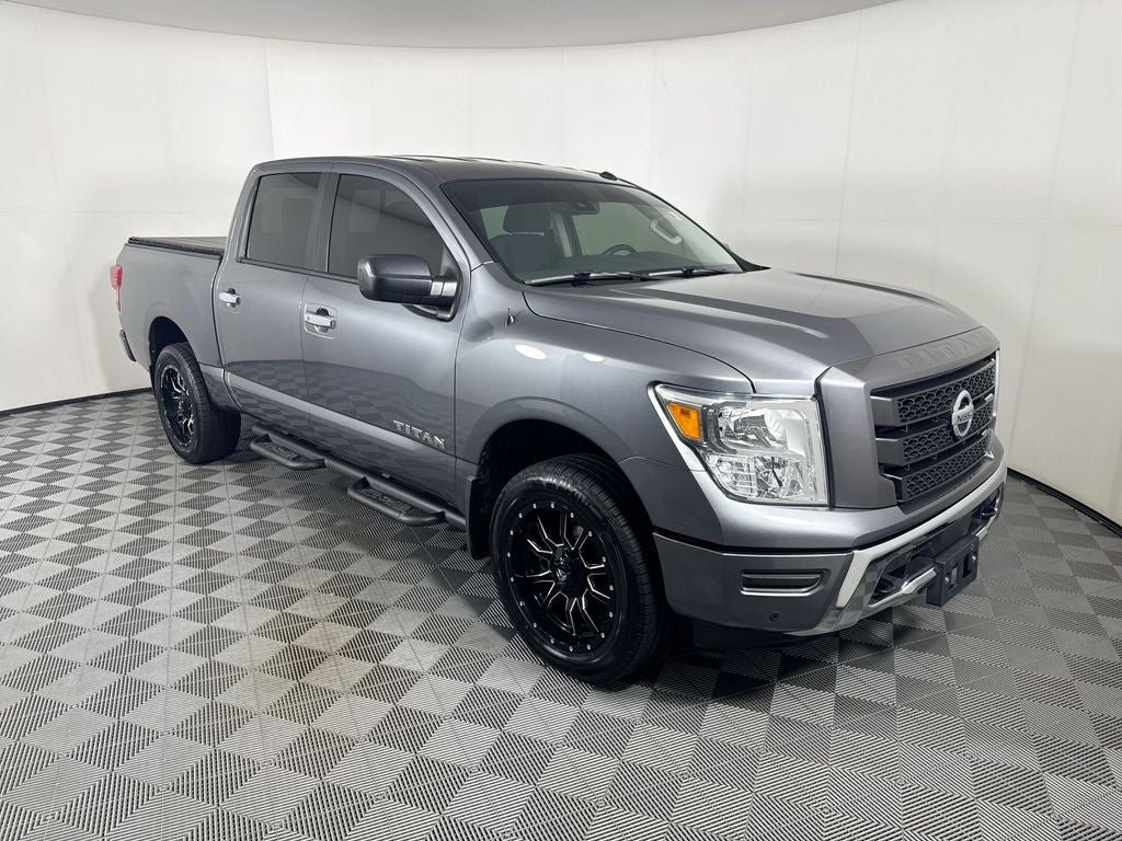2021 Nissan Titan SV