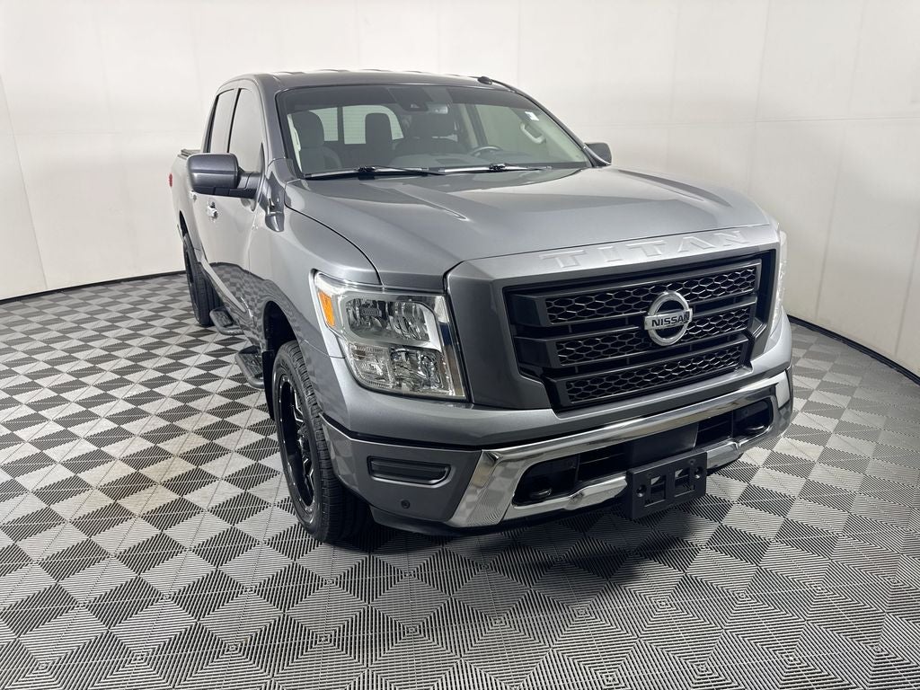 2021 Nissan Titan SV