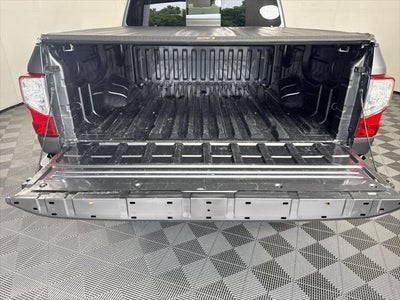 2021 Nissan Titan SV
