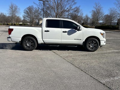 2024 Nissan Titan SV