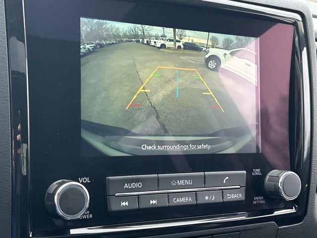 2024 Nissan Frontier SL