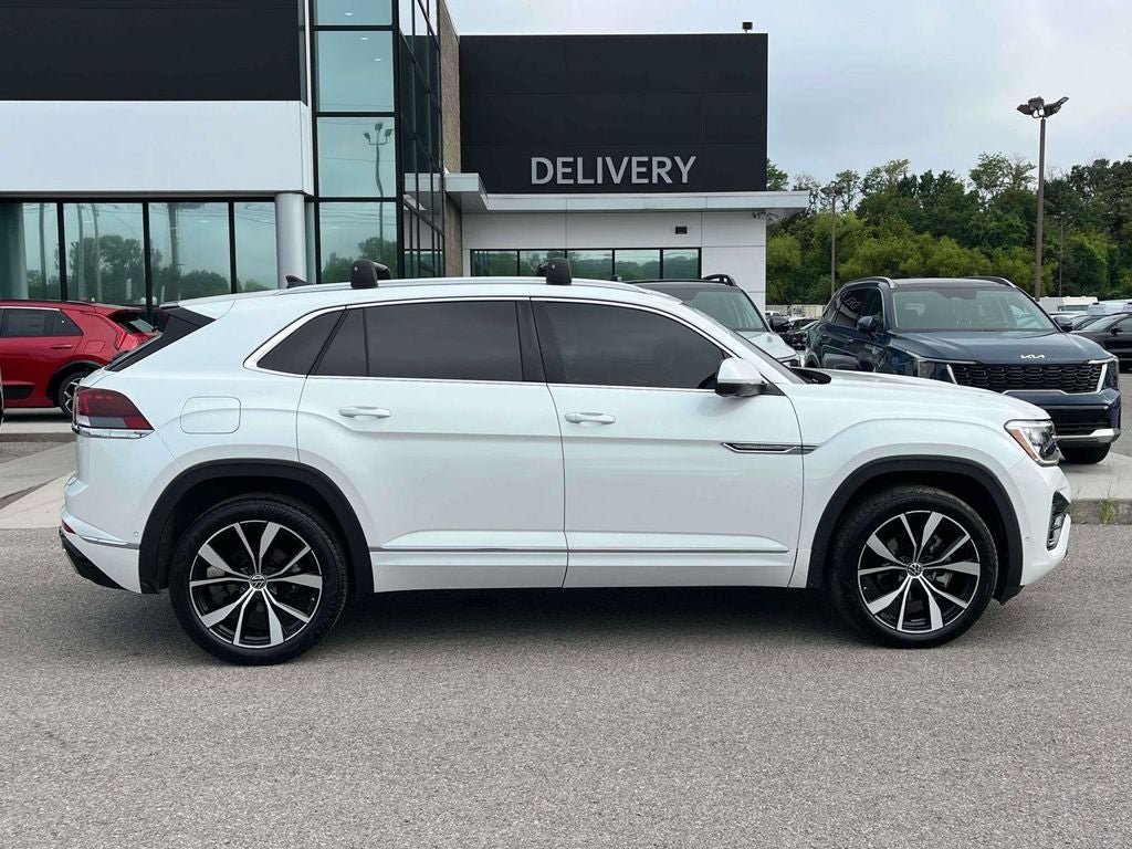 2024 Volkswagen Atlas Cross Sport 2.0T SEL Premium R-Line