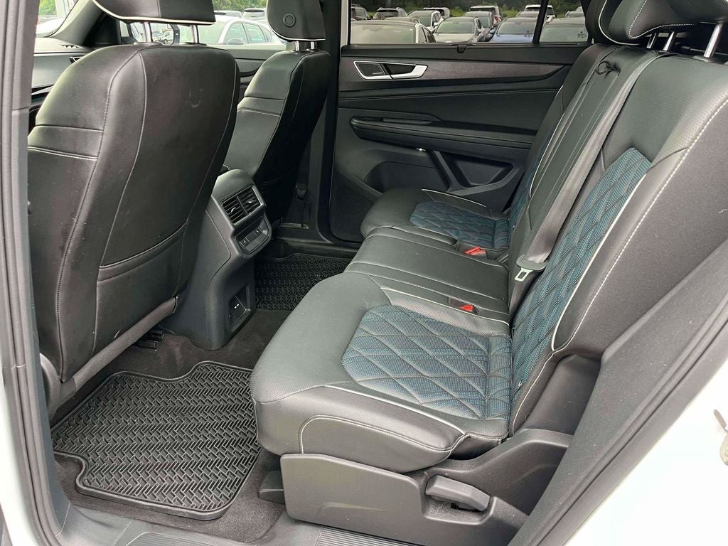 2024 Volkswagen Atlas Cross Sport 2.0T SEL Premium R-Line