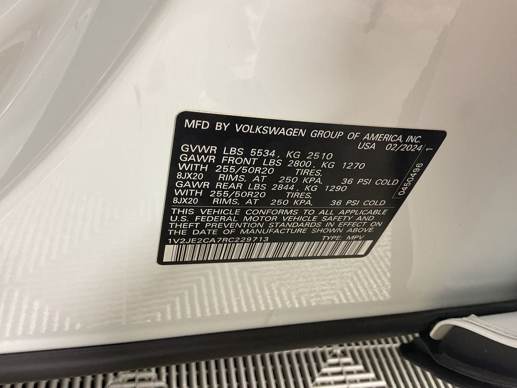 2024 Volkswagen Atlas Cross Sport 2.0T SE w/Technology