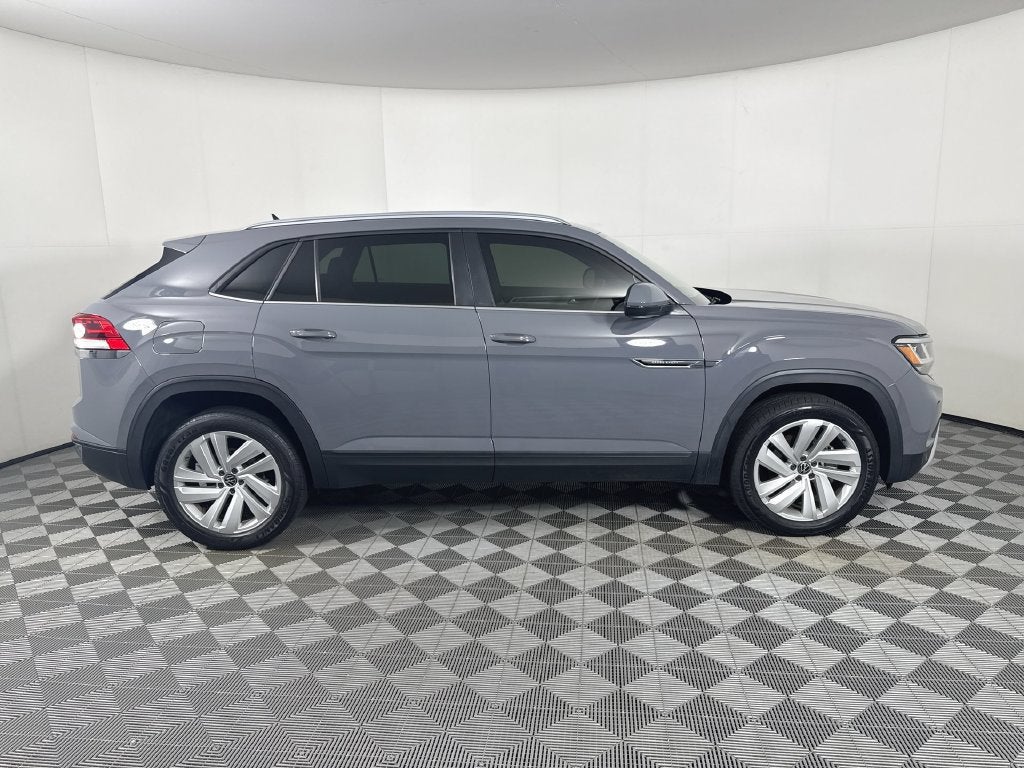 2022 Volkswagen Atlas Cross Sport 3.6L V6 SE w/Technology