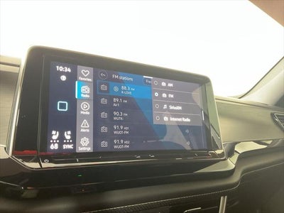 2024 Volkswagen Atlas Cross Sport 2.0T SE w/Technology