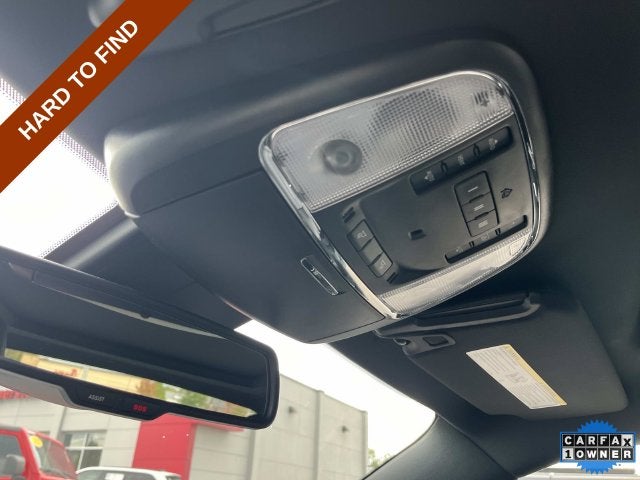 2022 Chrysler 300 S