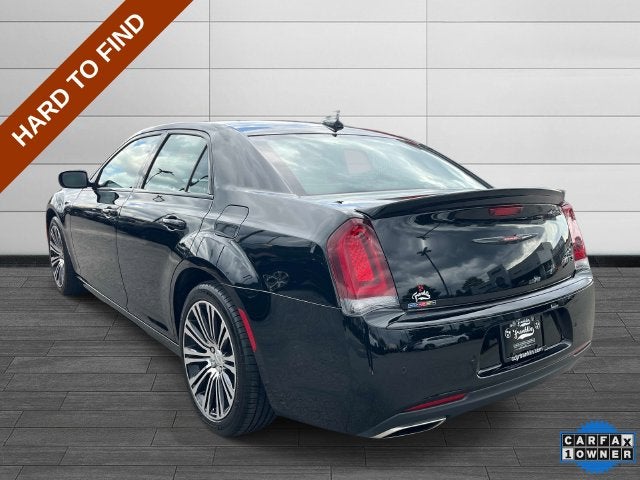 2022 Chrysler 300 S