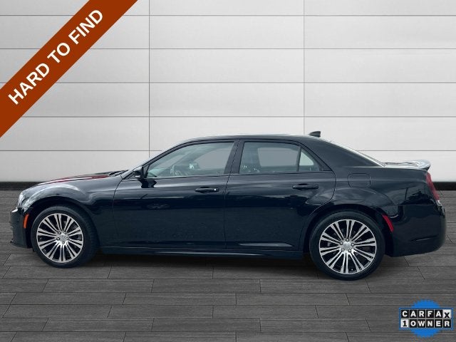2022 Chrysler 300 S