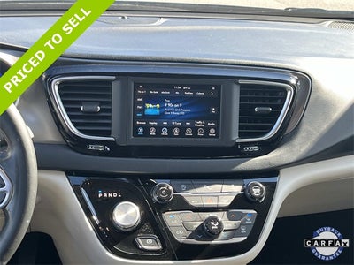 2020 Chrysler Pacifica Touring L