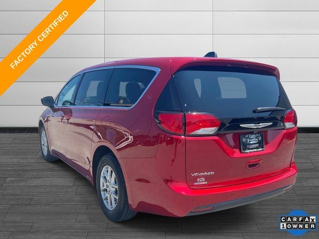 2025 Chrysler Voyager LX
