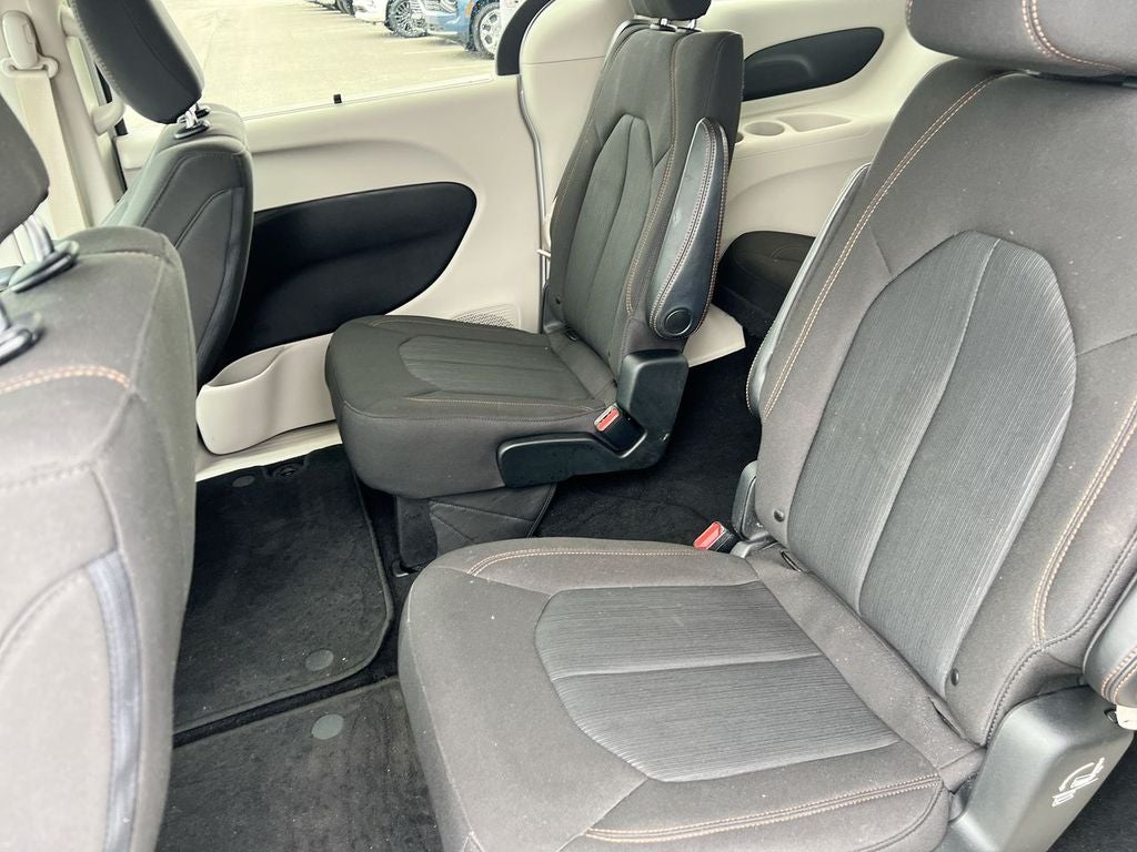 2020 Chrysler Pacifica Touring