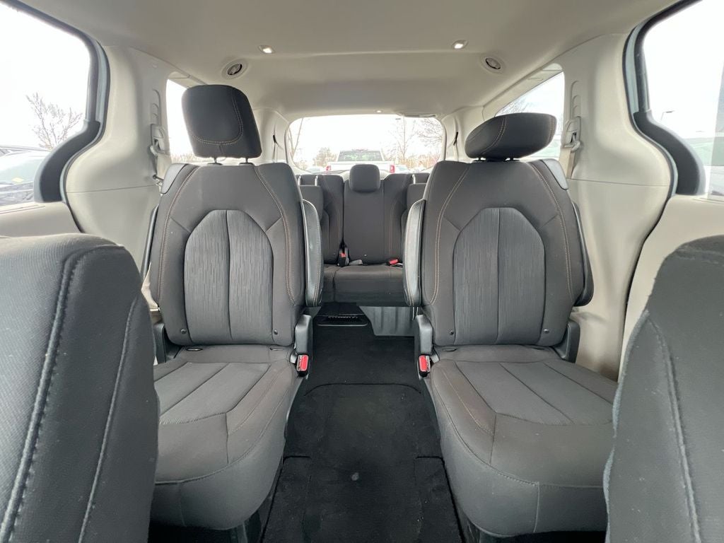 2020 Chrysler Pacifica Touring