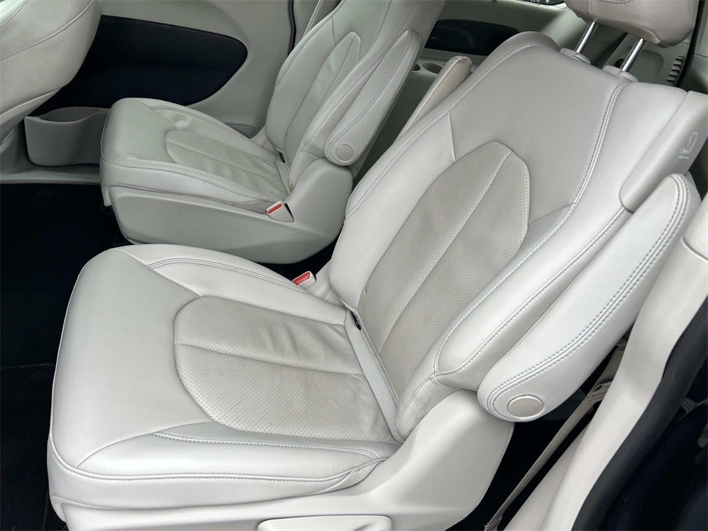 2020 Chrysler Pacifica Hybrid Touring L