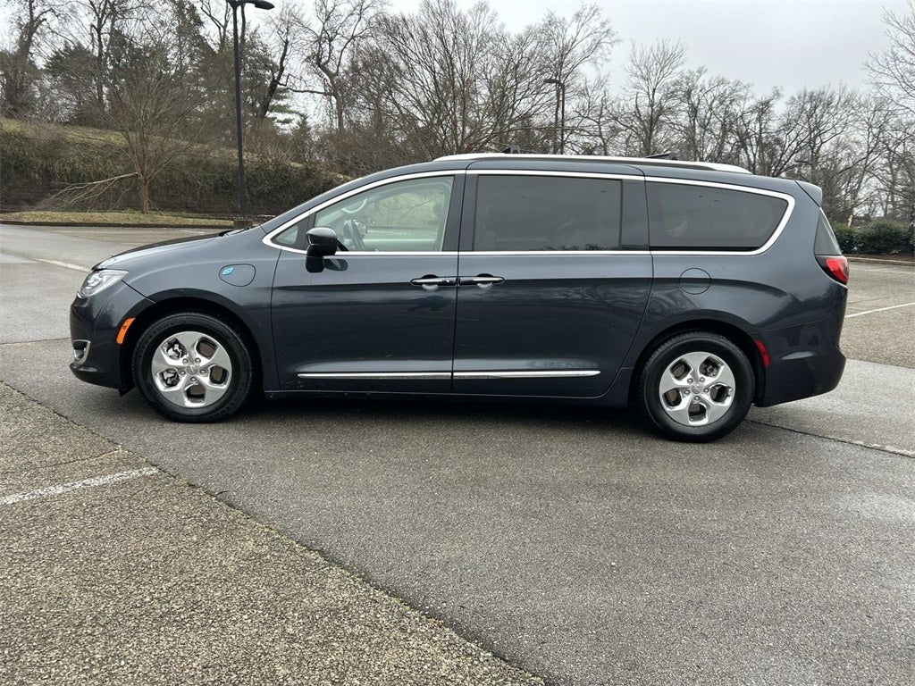 2020 Chrysler Pacifica Hybrid Touring L