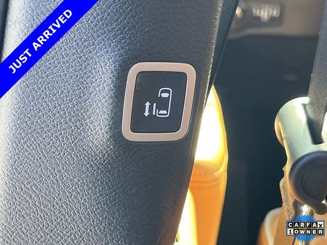 2023 Chrysler Pacifica Hybrid Pinnacle