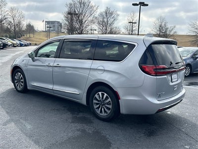 2022 Chrysler Pacifica Hybrid Limited