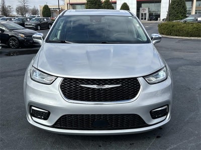 2022 Chrysler Pacifica Hybrid Limited