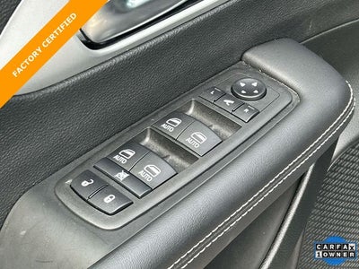 2025 Chrysler Pacifica Hybrid Select