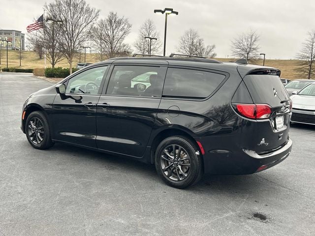 2020 Chrysler Pacifica Launch Edition