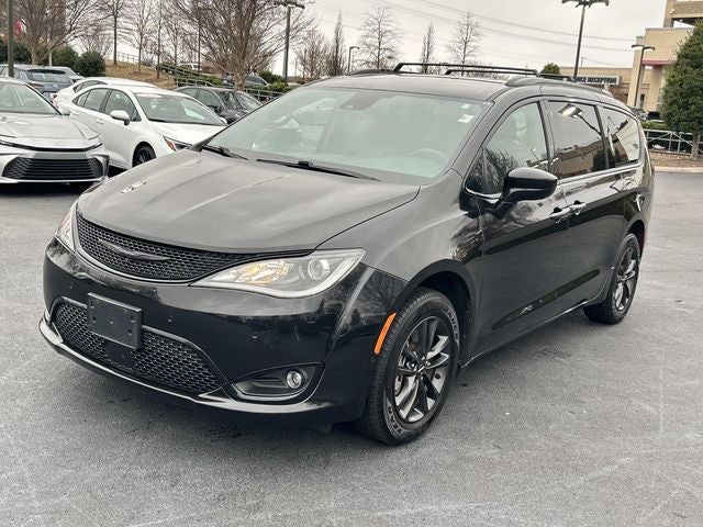 2020 Chrysler Pacifica Launch Edition
