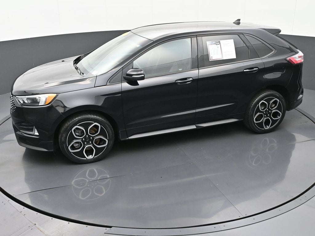 2021 Ford Edge ST