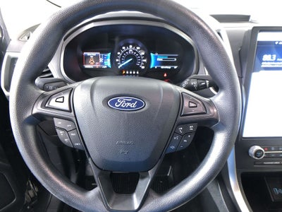 2023 Ford Edge SE