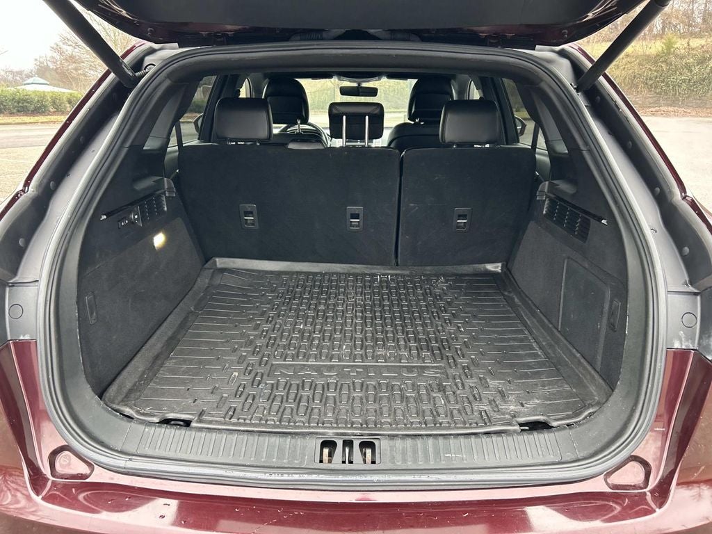 2019 Lincoln Nautilus Select