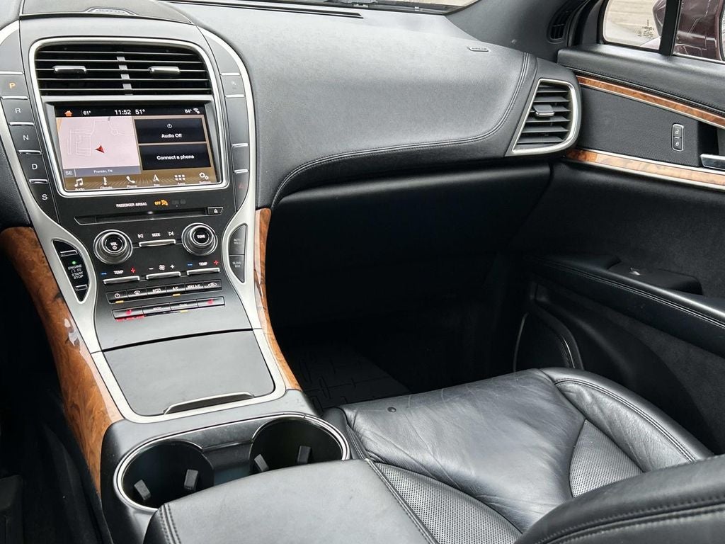 2019 Lincoln Nautilus Select