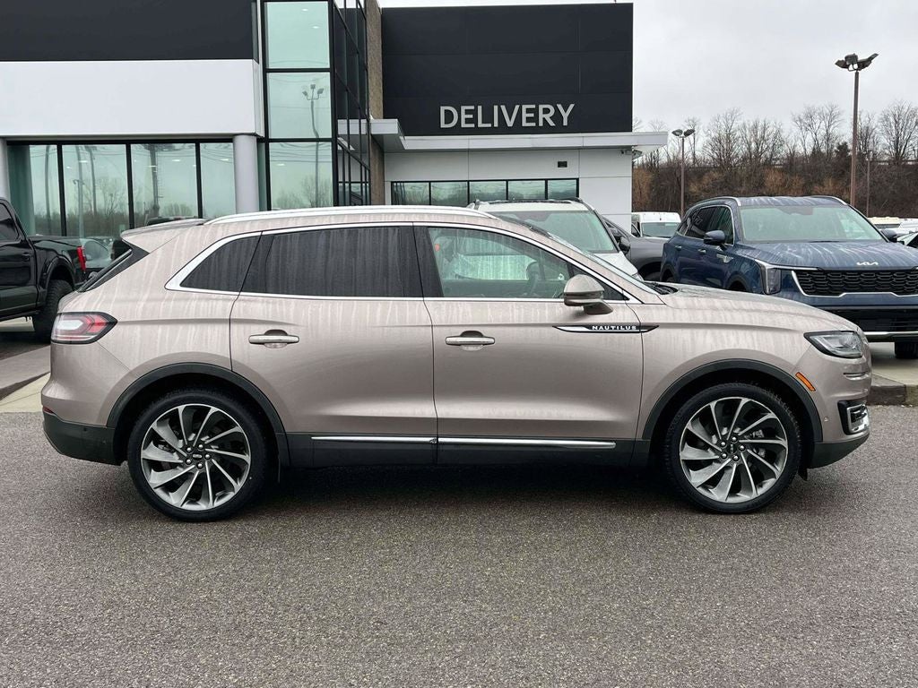 2020 Lincoln Nautilus Reserve