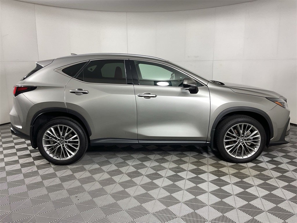2025 Lexus NX 350h Premium