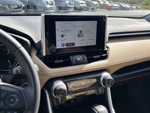 2025 Toyota RAV4 XLE Premium