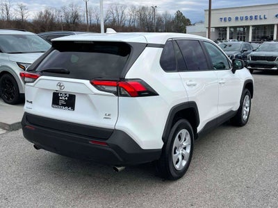 2024 Toyota RAV4 LE