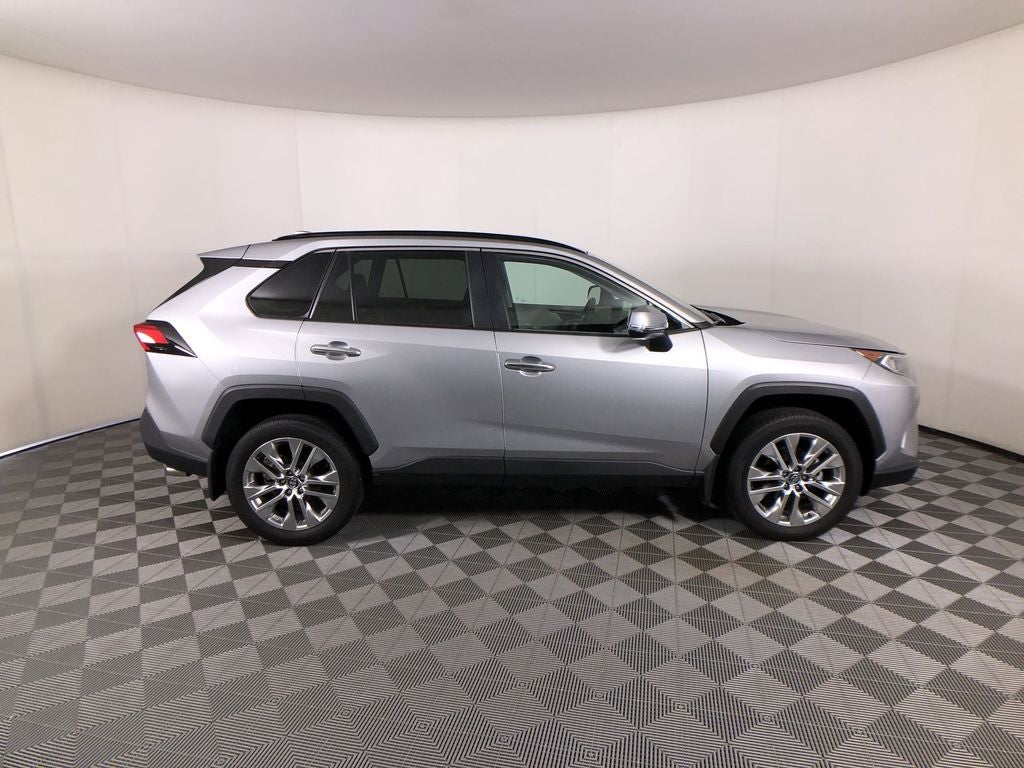 2020 Toyota RAV4 Limited