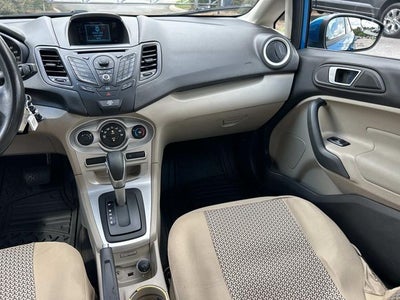 2014 Ford Fiesta SE