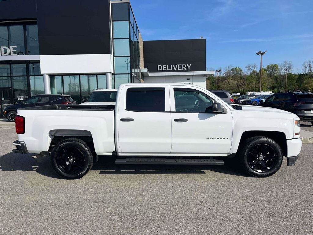 2018 Chevrolet Silverado 1500 Custom