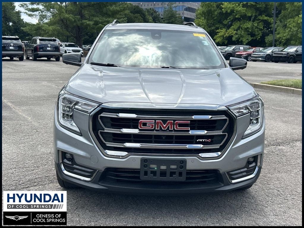 2024 GMC Terrain AT4