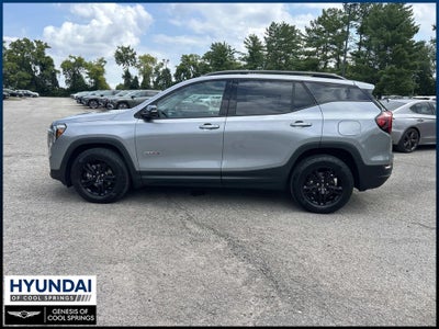 2024 GMC Terrain AT4